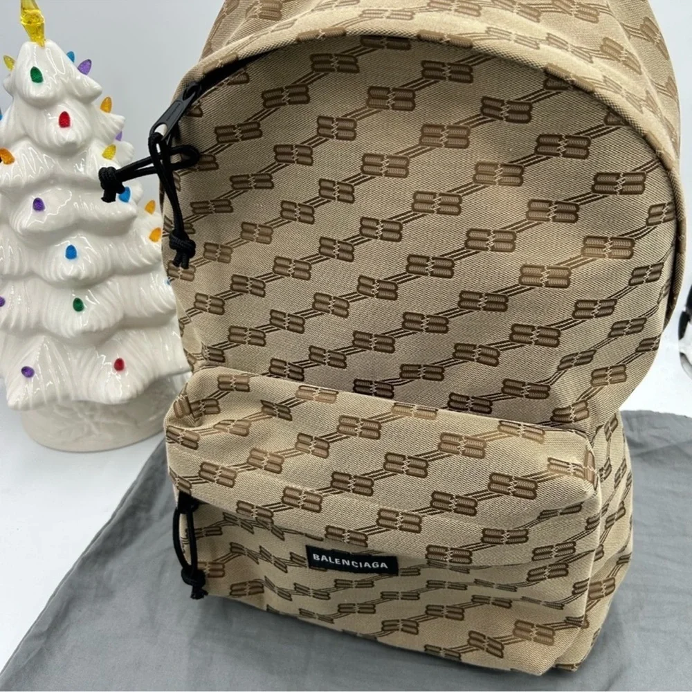 Balenciaga absolute brand